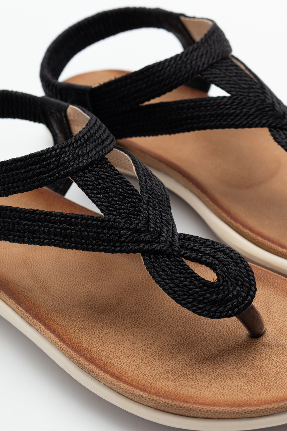 flat-sandalia-me-lastixo-109543-85yh