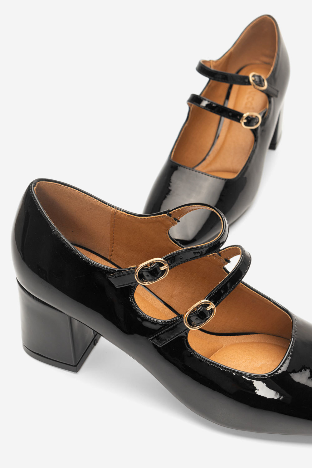 goves-me-duo-lourakia-tokes-99581-8n7p